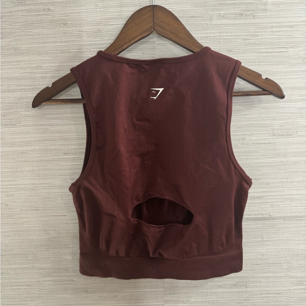 Gymshark Sweat Seamless Midi Tank in Baked Maroon - Picture 4 of 6